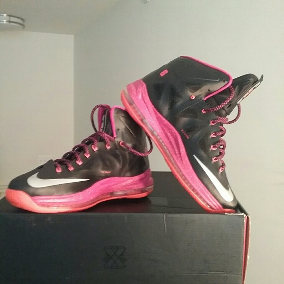 Shoe - Picture 2 of 4